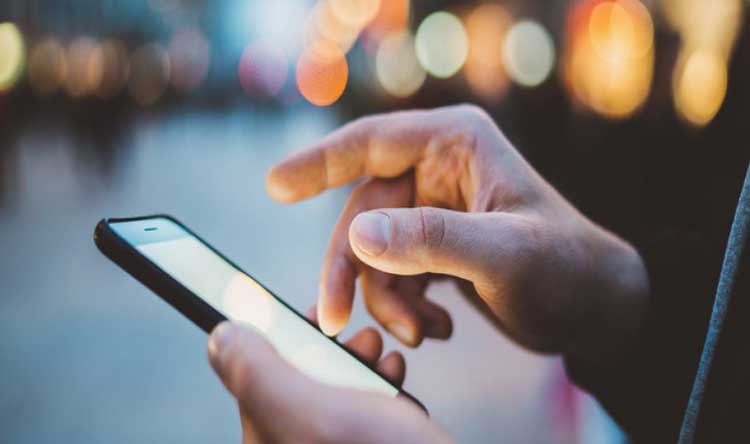 أفضل 5 تطبيقات ذكاء اصطناعي