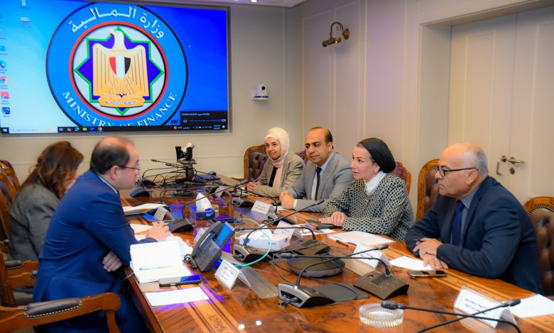 اجتماع أحمد كجوك وزير المالية والدكتورة ياسمين فؤاد وزيرة البيئة