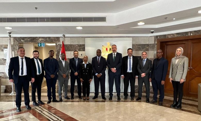 وفد فني من "تنزانيا" يزور البنك المركزي المصري