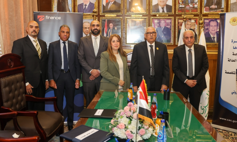 محكمة استئناف القاهرة تطلق خدمات إلكترونية جديدة بالتعاون مع وزارة الاتصالات وهيئة البريد