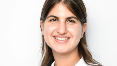 فتاة عربية تبتكر جهازًا ذكيًا لفرز النفايات باستخدام الذكاء الاصطناعي