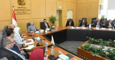 القاهرة على موعد مع تحول عمراني كبير.. تفاصيل لقاء وزير الإسكان ومحافظ العاصمة