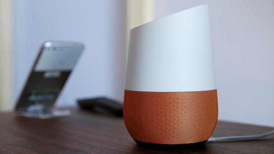 جوجل تحت المجهر.. نظام "جيميني" يثير الجدل بعد رصد زوار وهميين داخل المنازل الذكية