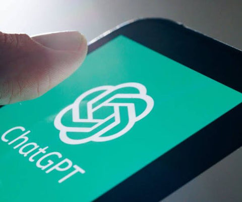 صدمة ثلاثية تهز عرش ChatGPT: المنافسون يتفوقون وتحديات اقتصادية تلوح في الأفق