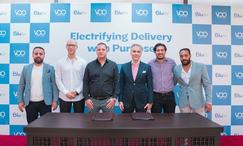 VOO App بالشراكة مع Blu EV تطلق لأول مرة في مصر منظومة موتوسيكلات دليڤري كهربائية صديقة للبيئة