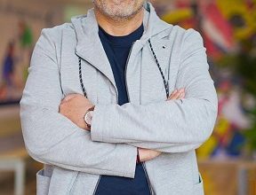 HMD تستعرض هواتف "صُنع في مصر" خلال معرض Cairo ICT 2025 وتعزز موقعها الإقليمي