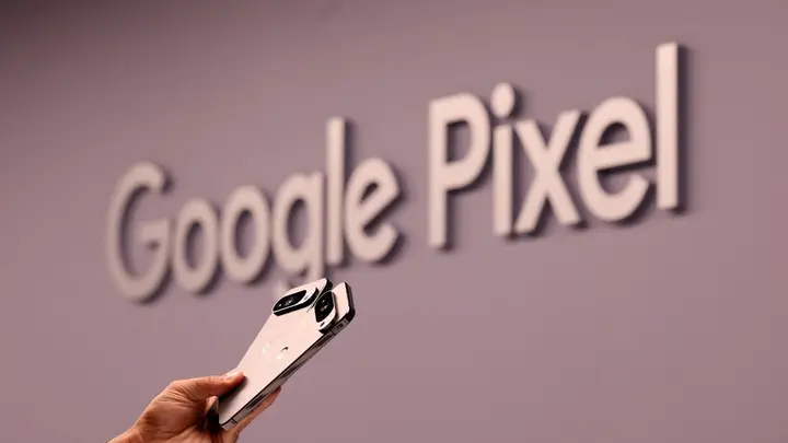ثغرة غريبة في هواتف Pixel تسمح للمتصلين بسماع محادثاتك.. إليك التفاصيل