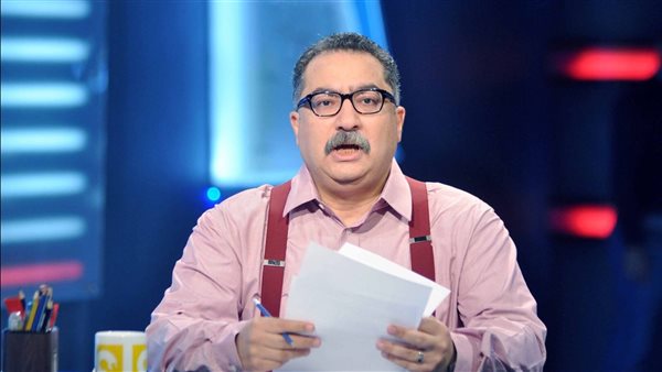 إبراهيم عيسى.. رحلة الصحفي المشاغب من صفحات الدستور إلى تريندات الجدل