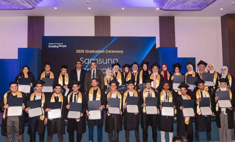 سامسونج إلكترونيكس مصر تحتفل بتخريج الدفعة السابعة من برنامج الابتكار لتمكين الشباب واللاجئين