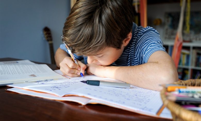 أقوى مراجعة لغة عربية أولى إعدادي 2026 PDF.. المنهج الجديد (سؤال وجواب) والروابط المباشرة