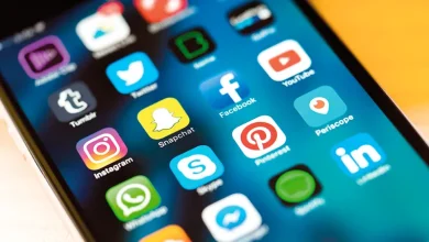 مشروع قانون فرنسي يحد من استخدام الأطفال لوسائل التواصل الاجتماعي