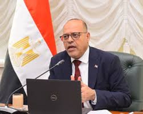 وزير العمل يأمر بالتحقيق الفوري في مكتب عمل كفر الشيخ بعد فيديو مثير للجدل