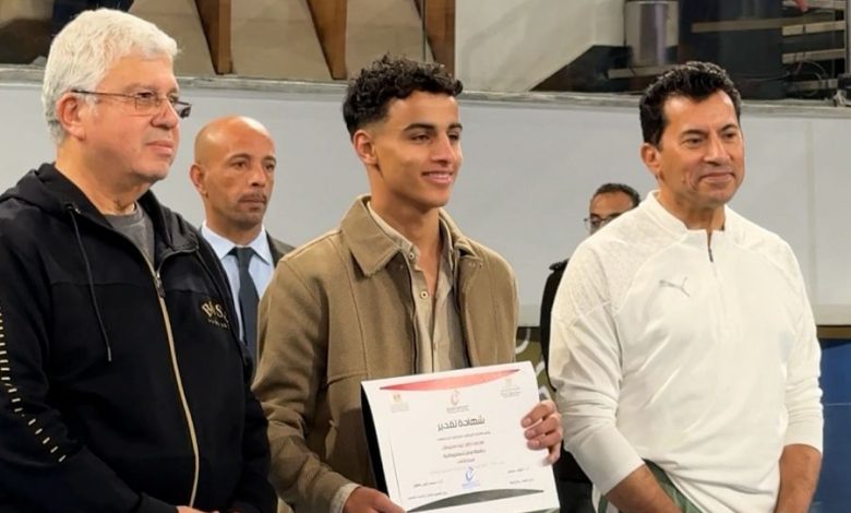 كلية الفنون الرقمية بجامعة مصر للمعلوماتية تحصد الميدالية الفضية في مسابقة الهوية البصرية وتصعد لنهائيات مهرجان إبداع