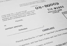 أسماء بارزة في وثائق إبستين.. اعتذارات واستقالات وإحراج عالمي