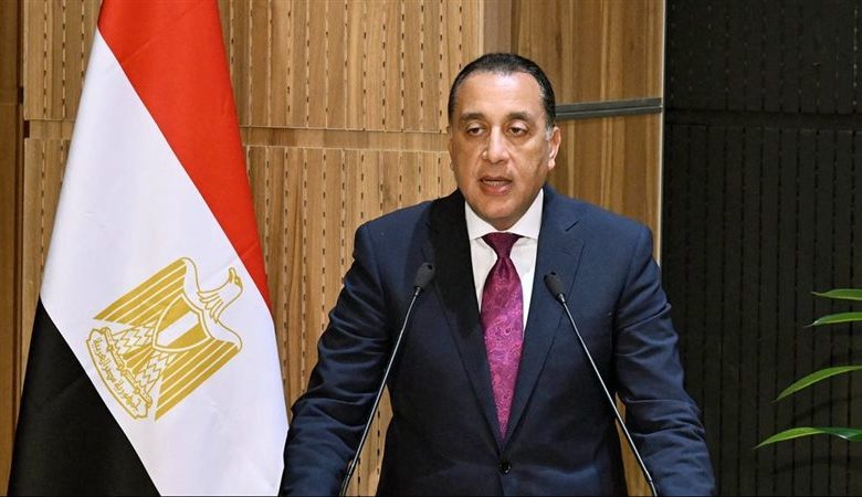 مدبولي يقود حكومة جديدة من 30 وزيراً.. 6 قرارات حاسمة تنتظر التنفيذ فوراً