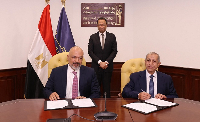 إي آند مصر والأكاديمية العربية للعلوم والتكنولوجيا يطلقان مختبرات الاتصالات السلكية واللاسلكية