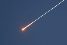 تصعيد خطير في المنطقة.. الحوثيون يطلقون صاروخًا على إسرائيل لأول مرة