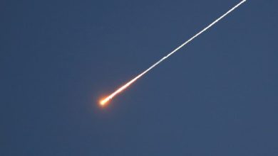 تصعيد خطير في المنطقة.. الحوثيون يطلقون صاروخًا على إسرائيل لأول مرة