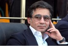 حقيقة وفاة أحمد عز وموعد جنازة وعزاء والدة رجل الأعمال بمسجد عمر مكرم