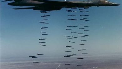 هبوط القاذفات الأمريكية في بريطانيا استعدادًا لضربة محتملة على إيران