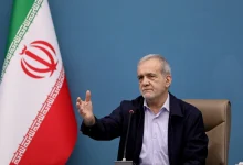 الرئيس الإيراني يعلن حزمة دعم اقتصادي لتأمين الغذاء والدواء وسط الحرب مع إسرائيل