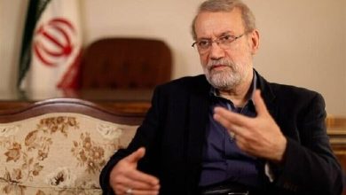 لاريجاني يحذر ترامب: الظلام سيعم المنطقة خلال نصف ساعة إذا هاجمتم كهرباء إيران