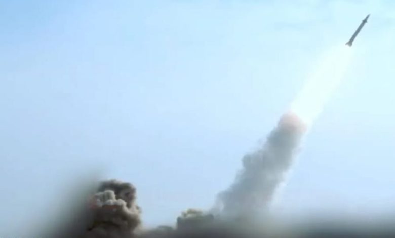 لأول مرة بعد شهر من الحرب.. إسرائيل تعلن رصد صاروخ قادم من اليمن وتفعيل الدفاعات الجوية جنوب النقب