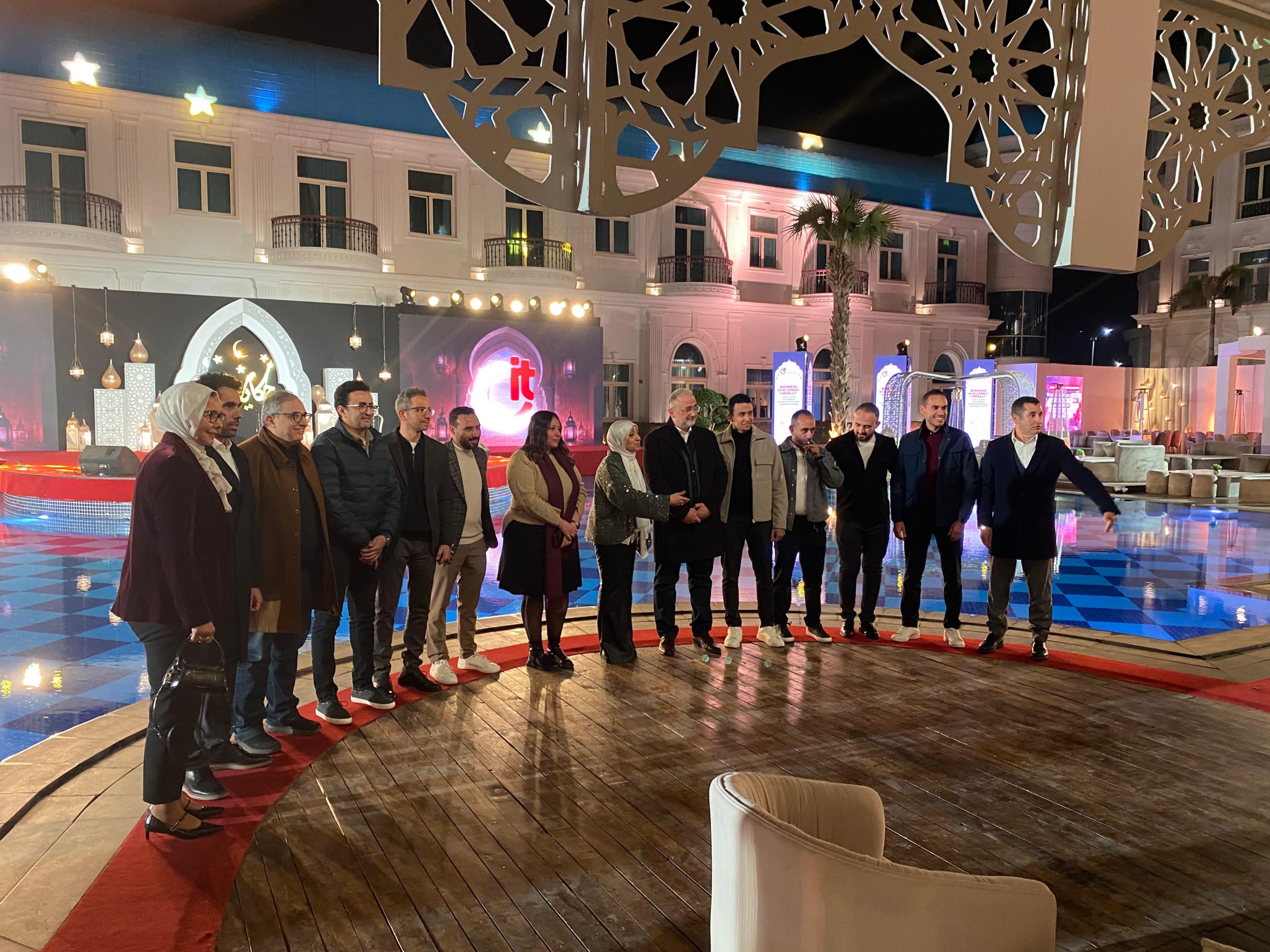 غرفة صناعة تكنولوجيا المعلومات تُكرم الوزير رأفت هندي خلال السحور السنوي للقطاع