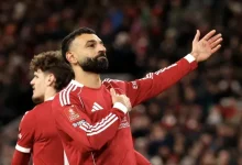 مدرب ليفربول يصف محمد صلاح بالأسطورة.. تصريح يهز الجماهير