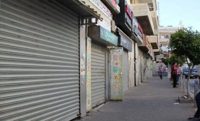 الحكومة تعلن إلغاء قرار غلق المحال 11 مساءً والعودة للمواعيد الطبيعية للعمل