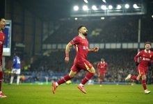 بعد إهدار ركلة جزاء.. شيرر يهاجم مستوى محمد صلاح