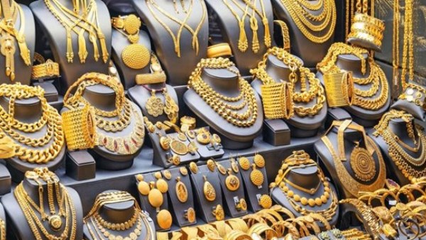 أسعار الذهب اليوم تفاجئ السوق.. ثبات في العيارات المختلفة