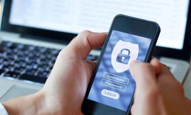 ثغرة "حفرة الماء" تضرب آيفون.. ماذا يحدث داخل هاتفك دون أن تشعر