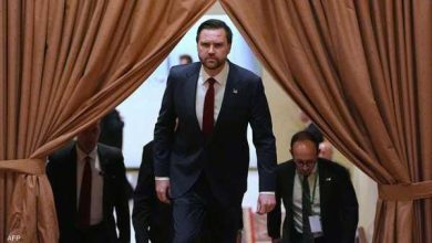 انفجار الخلافات في إسلام آباد.. شرطان حاسمان يُسقطان مفاوضات واشنطن وطهران