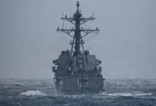 تحرك خطير.. واشنطن تنشر 15 سفينة حربية قرب مضيق هرمز هل تبدأ المواجهة