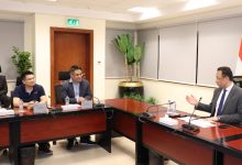 وزير الاتصالات يبحث مع HONOR خطط تصنيع الهواتف في مصر وتحويلها لمركز إقليمي