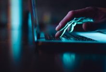 تحذير أمني: تصيّد إلكتروني متطور ينتحل إشعارات “أبل” لاستهداف المستخدمين وسرقة البيانات