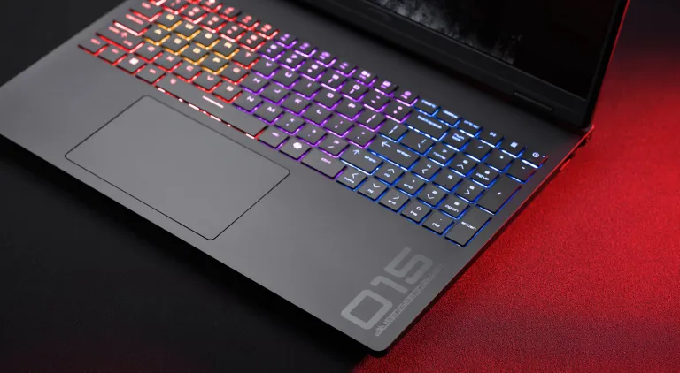 هل هذا أفضل لابتوب ألعاب من HP؟ HyperX Omen 15 يرفع سقف المنافسة