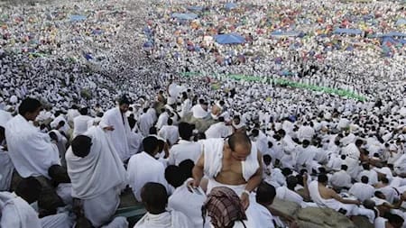 وزارة الحج والعمرة: ترحيل ومنع دخول 10 سنوات لمخالفي ضوابط الحج 2026 وتشديد العقوبات على غير النظاميين