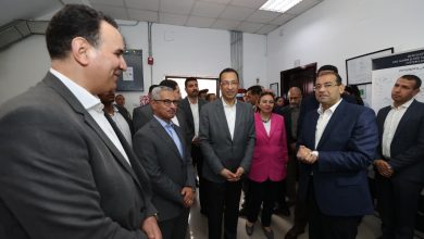 وزير الاتصالات يفتتح مكتب بريد بني سويف الرئيسي بعد تطويره ويتفقد سنترال شرق النيل ومدرسة النور للمكفوفين