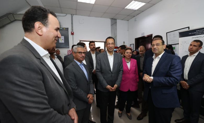 وزير الاتصالات يفتتح مكتب بريد بني سويف الرئيسي بعد تطويره ويتفقد سنترال شرق النيل ومدرسة النور للمكفوفين
