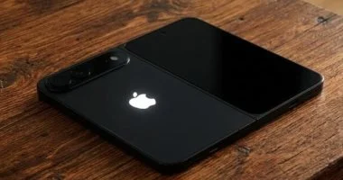 آبل تكشف أولى الإشارات إلى آيفون القابل للطي داخل تحديث iOS 27