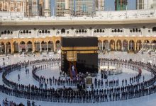 غسل الكعبة المشرفة 2026.. نائب أمير مكة يغسلها بماء زمزم والورد نيابة عن خادم الحرمين