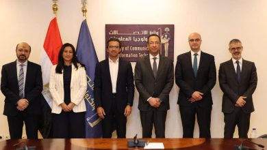وزير الاتصالات يشهد مراسم منح «حسن علام للبنية الرقمية» ترخيص إنشاء وتشغيل مراكز بيانات باستثمارات 400 مليون دولار