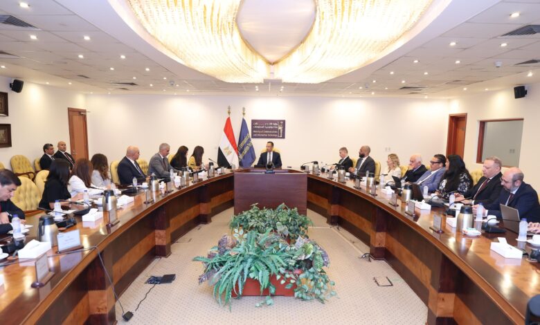 وزير الاتصالات: 270 خدمة على منصة مصر الرقمية قبل نهاية 2026.. و8 مليارات دولار مستهدفة لصادرات التعهيد