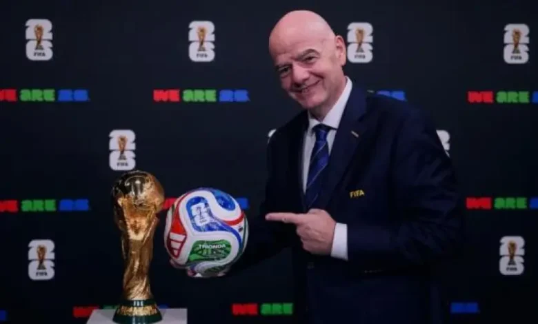 فيفا يفجر حماس الجماهير ويكشف رسمياً عن كرة نهائي كأس العالم 2026