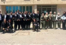 طلاب جامعة العاصمة يطورون نظامًا آليًا لتنظيف الألواح الشمسية عبر مشروع تخرج لدعم الطاقة النظيفة