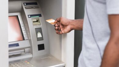 ماكينة صراف آلي تصرف 2000 جنيه بدلًا من 1000 في بني سويف.. تفاصيل الواقعة والتحقيقات
