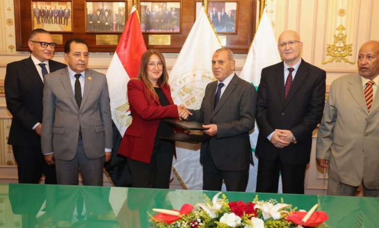 وداعًا للإعلانات الورقية.. القضاء الأعلى والبريد يوقعان بروتوكولًا لتفعيل الإعلان الإلكتروني المسجل