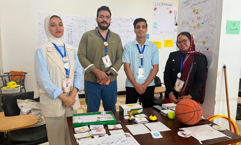 من شموع الصويا إلى عدسة الكاميرا.. تجارب شبابية مبتكرة تحول الشغف إلى ابتكار وأثر مجتمعي
